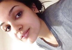 Hermosa chica con vieja se folla a su nieto grandes pechos