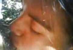 Buxom mamá en un ver abuelas follando rapidito casero